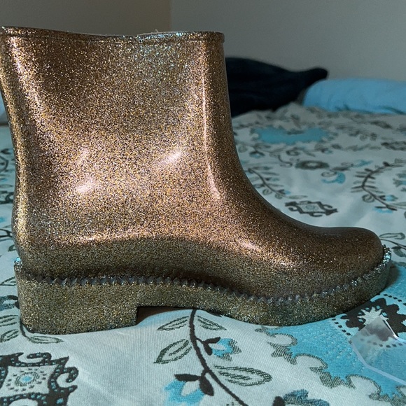 Melissa Women’s Drop Gold Glitter Boots - Picture 5 of 15